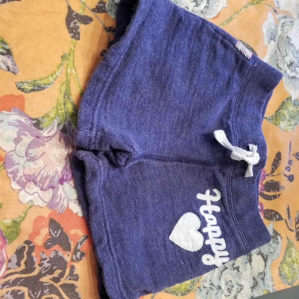 Adorable girls cotton shorts.